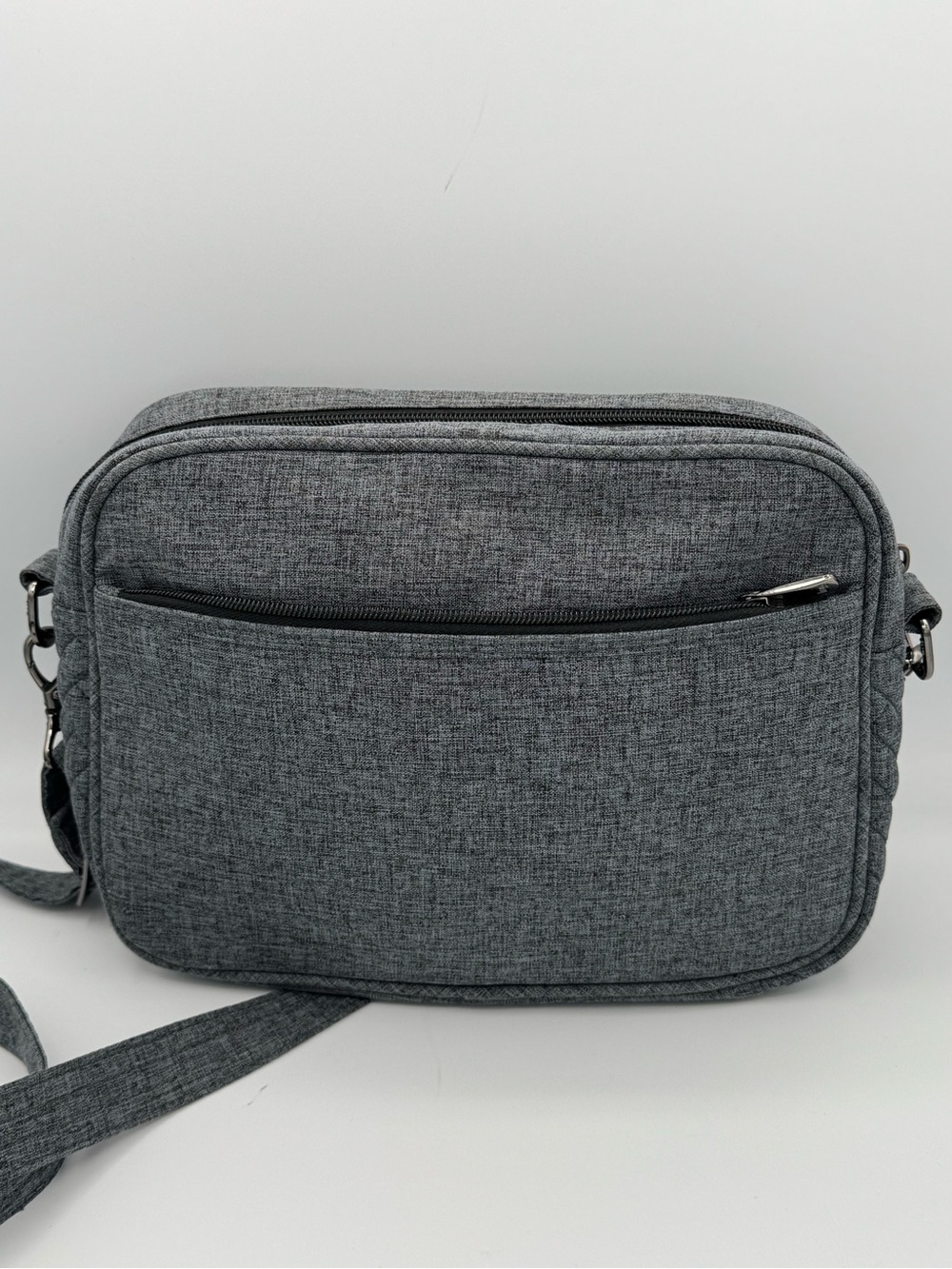 Lug Carousel XL Diamond Quilted Multi-Pocket Functional Crossbody Bag - Picture 3 of 16